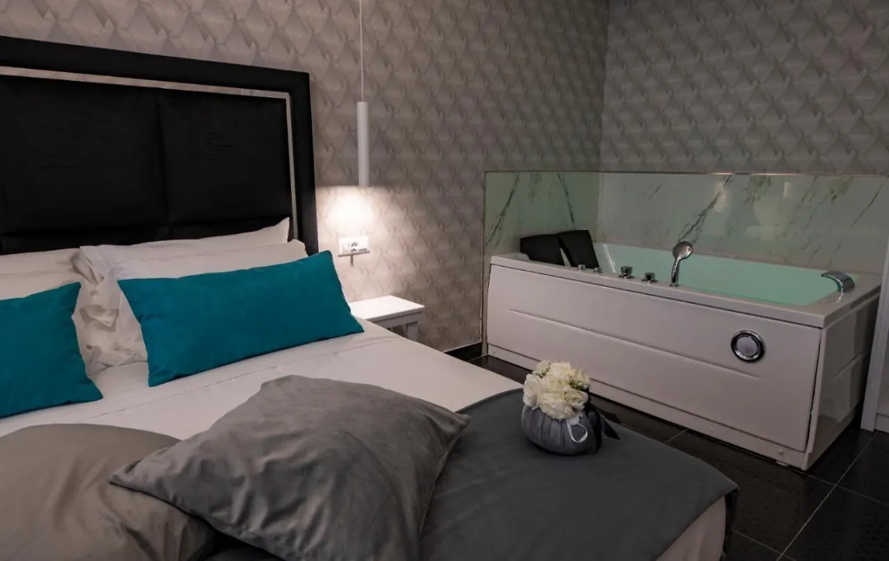 Sole Luxury Bed And Breakfast Naples